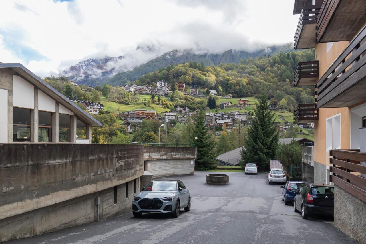 Ihost Flat - Valmalenco Centro Apartment Chiesa in Valmalenco Exterior foto