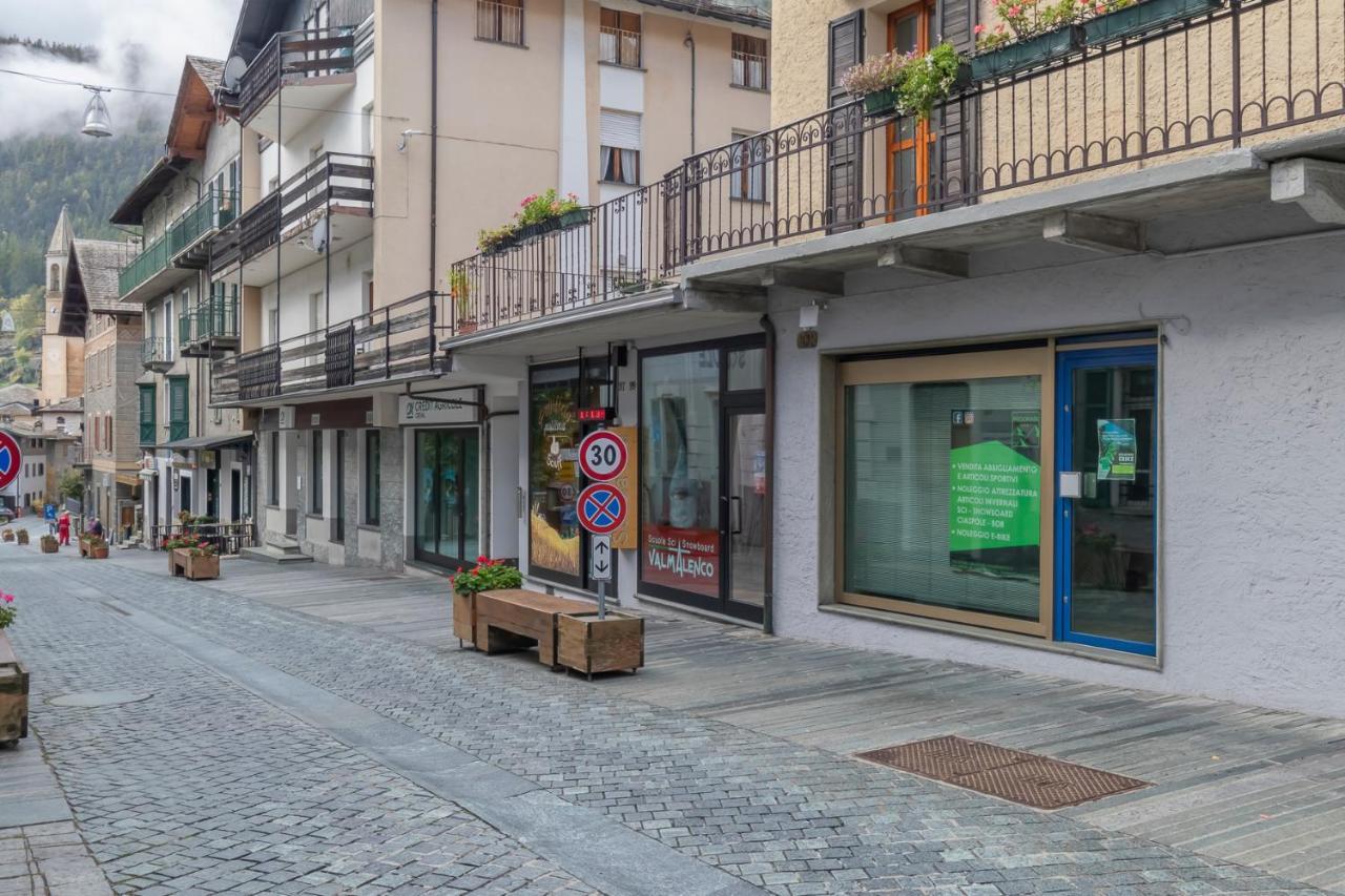 Ihost Flat - Valmalenco Centro Apartment Chiesa in Valmalenco Exterior foto